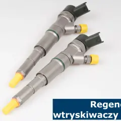 Dwa wtryskiwacze Bosch po regeneracji, gotowe do montażu.