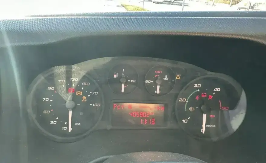 Kontrolka wtrysku w Iveco Daily - co oznacza i co sprawdzić?