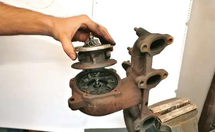 Uszkodzona turbosprężarka - objawy i diagnostyka