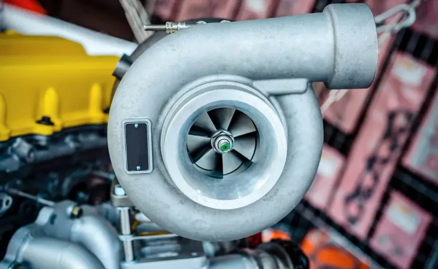Turbosprężarka w aucie - jak działa i ile kosztuje naprawa?